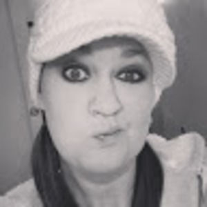 Meet your Posher, Nikole